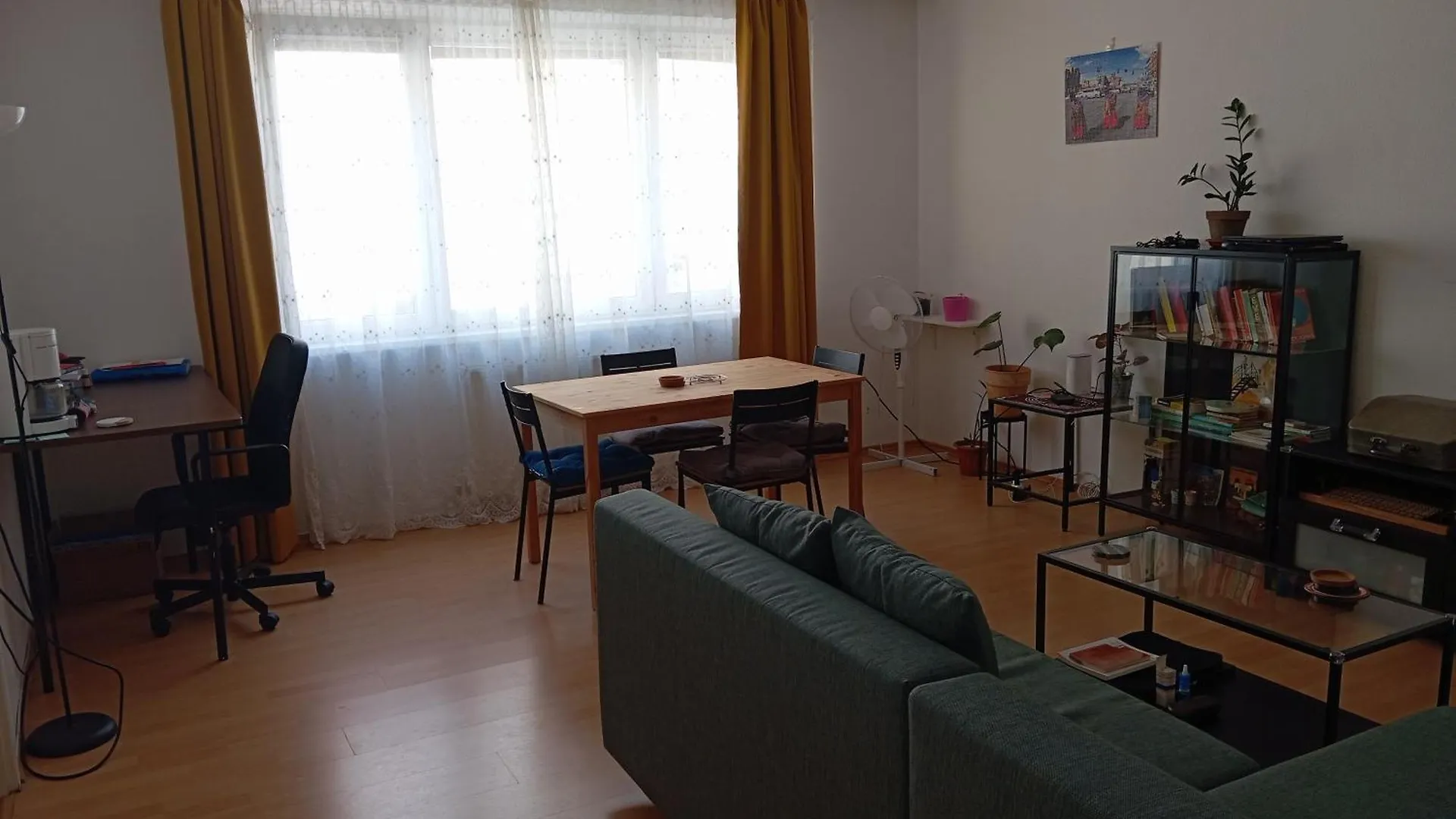 Spacious 2 Bedroom Apartment - Central Vienna - 20Min Walk To Parliament - 7Night Min